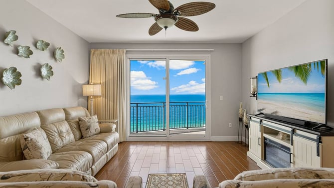 Escape to Tranquility: Beachfront Villas for a Blissful Vacation